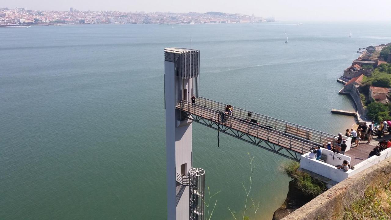 Appartamento Casa Gil Anes Almada Esterno foto