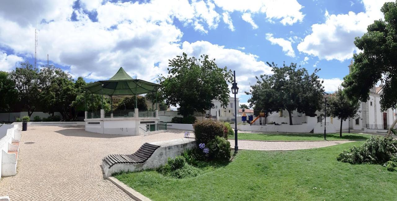 Appartamento Casa Gil Anes Almada Esterno foto